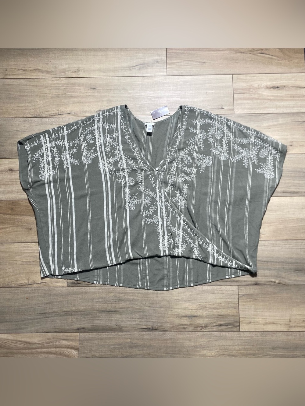 Pure Jill Womens Embroidered Wrap Oversized Boho Top Size XL-3X Thyme & Oatmeal